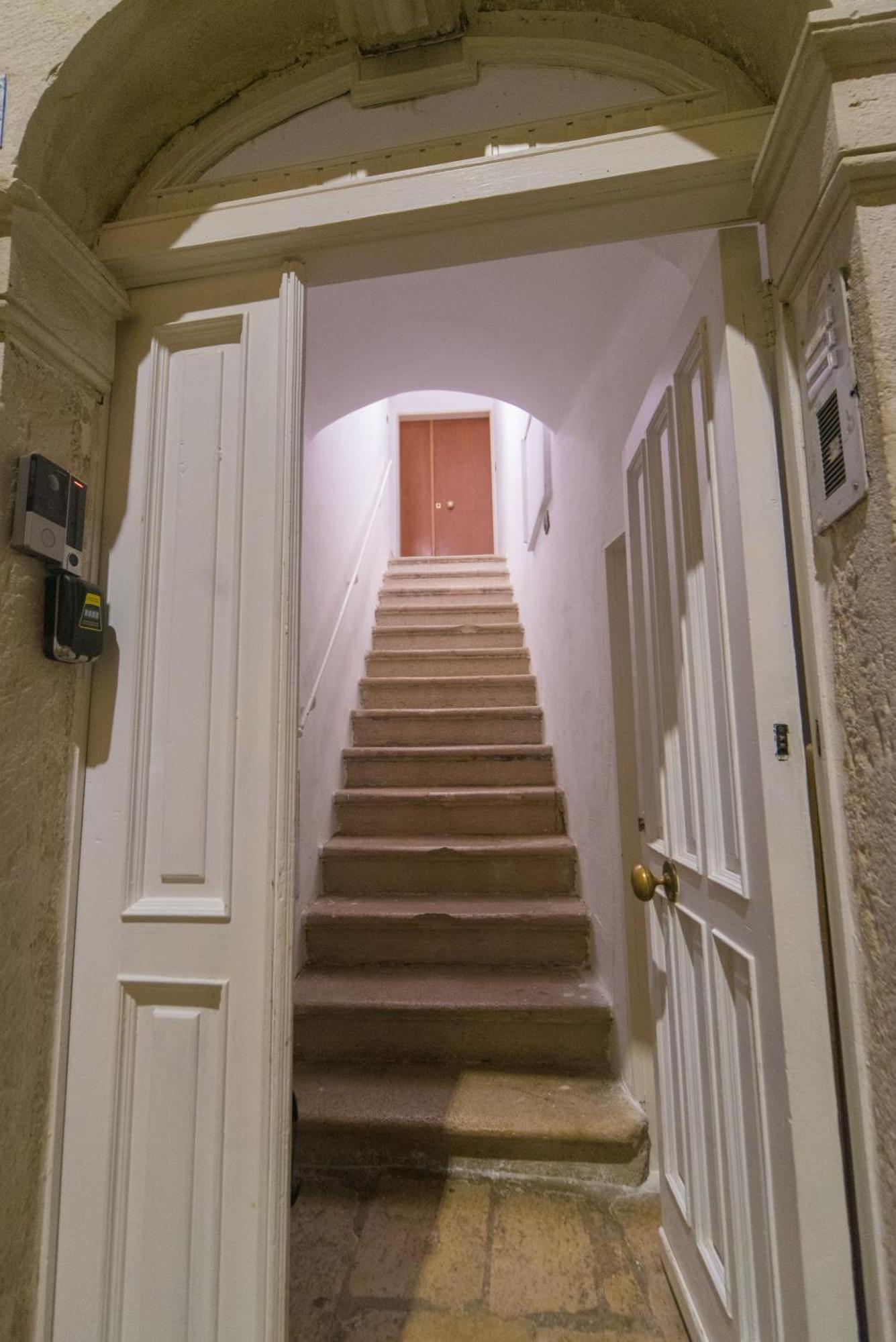 Suite Santa Chiara Trani Buitenkant foto